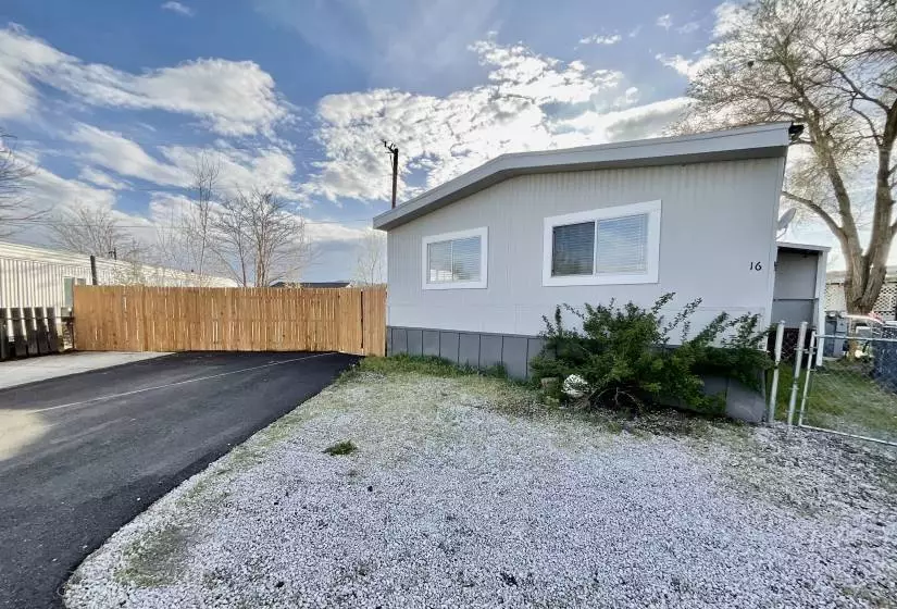 5945 W Ranger Road, Reno, Nevada 89506, 2 Bedrooms Bedrooms, 8 Rooms Rooms,2 BathroomsBathrooms,Manufactured,Residential,W Ranger,230004360