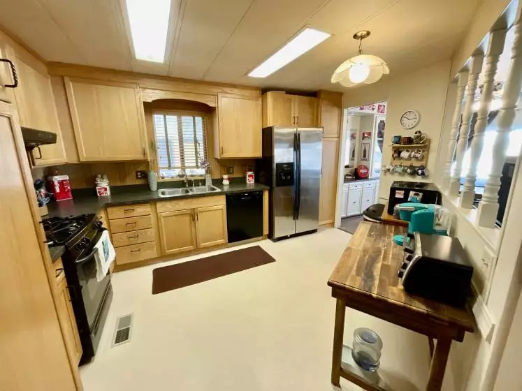 109 Kentuck Lane, Carson City, Nevada 89706, 2 Bedrooms Bedrooms, 9 Rooms Rooms,2 BathroomsBathrooms,Manufactured,Residential,Kentuck,230009120