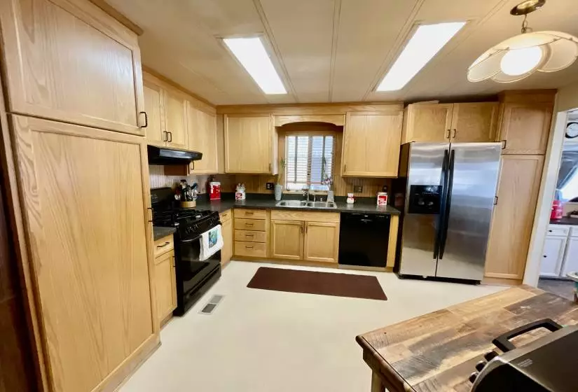 109 Kentuck Lane, Carson City, Nevada 89706, 2 Bedrooms Bedrooms, 9 Rooms Rooms,2 BathroomsBathrooms,Manufactured,Residential,Kentuck,230009120