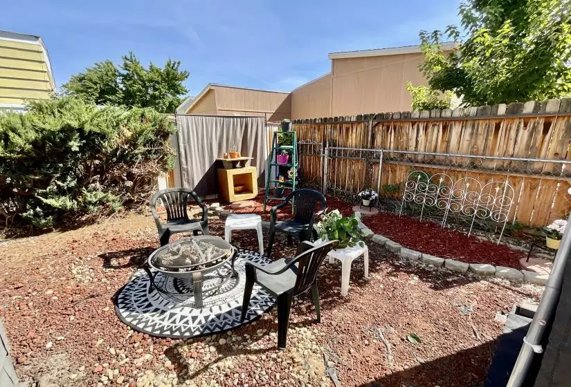 109 Kentuck Lane, Carson City, Nevada 89706, 2 Bedrooms Bedrooms, 9 Rooms Rooms,2 BathroomsBathrooms,Manufactured,Residential,Kentuck,230009120