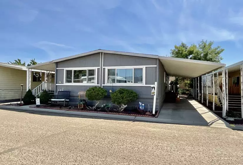 109 Kentuck Lane, Carson City, Nevada 89706, 2 Bedrooms Bedrooms, 9 Rooms Rooms,2 BathroomsBathrooms,Manufactured,Residential,Kentuck,230009120