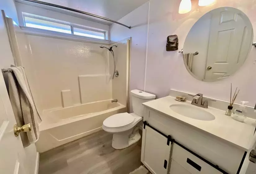 24 Westminster Parkway, Reno, Nevada 89506, 2 Bedrooms Bedrooms, 8 Rooms Rooms,2 BathroomsBathrooms,Manufactured,Residential,Westminster,230010694