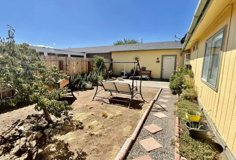 24 Westminster Parkway, Reno, Nevada 89506, 2 Bedrooms Bedrooms, 8 Rooms Rooms,2 BathroomsBathrooms,Manufactured,Residential,Westminster,230010694