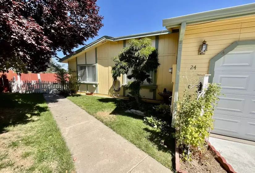 24 Westminster Parkway, Reno, Nevada 89506, 2 Bedrooms Bedrooms, 8 Rooms Rooms,2 BathroomsBathrooms,Manufactured,Residential,Westminster,230010694