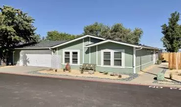 19 Brookshire Drive, Reno, Nevada 89506, 3 Bedrooms Bedrooms, 10 Rooms Rooms,2 BathroomsBathrooms,Manufactured,Residential,Brookshire,230010710