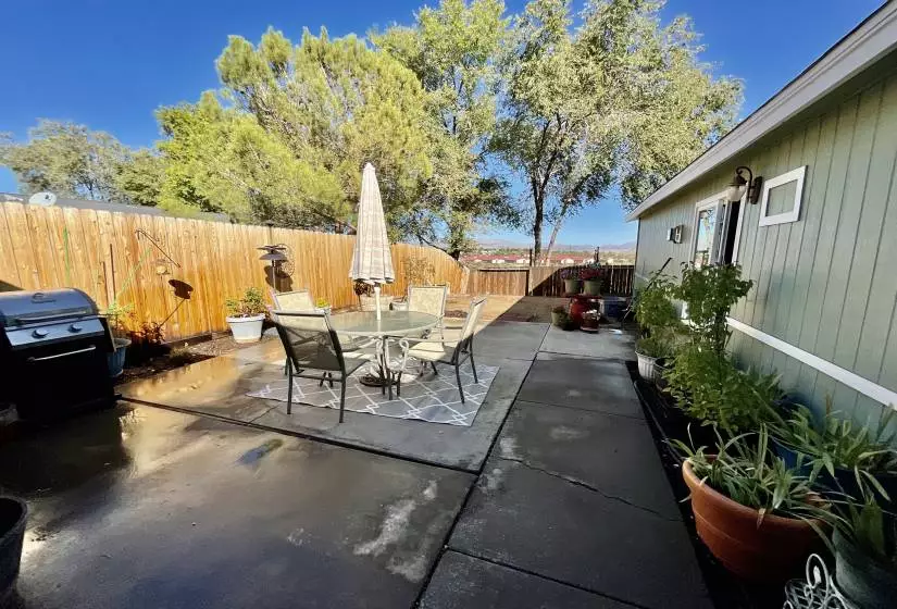 19 Brookshire Drive, Reno, Nevada 89506, 3 Bedrooms Bedrooms, 10 Rooms Rooms,2 BathroomsBathrooms,Manufactured,Residential,Brookshire,230010710