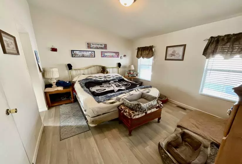 200 James Court, Carson City, Nevada 89706, 4 Bedrooms Bedrooms, 10 Rooms Rooms,2 BathroomsBathrooms,Manufactured,Residential,33,James,230013072