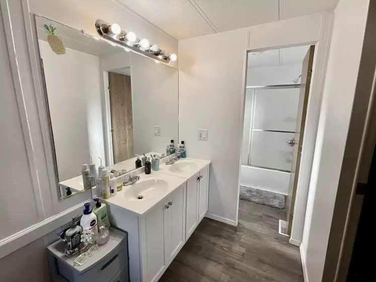 57 Chablis Drive, Reno, Nevada 89512, 3 Bedrooms Bedrooms, 9 Rooms Rooms,2 BathroomsBathrooms,Manufactured,Residential,Chablis,240004096