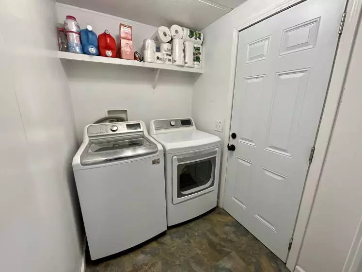 57 Chablis Drive, Reno, Nevada 89512, 3 Bedrooms Bedrooms, 9 Rooms Rooms,2 BathroomsBathrooms,Manufactured,Residential,Chablis,240004096