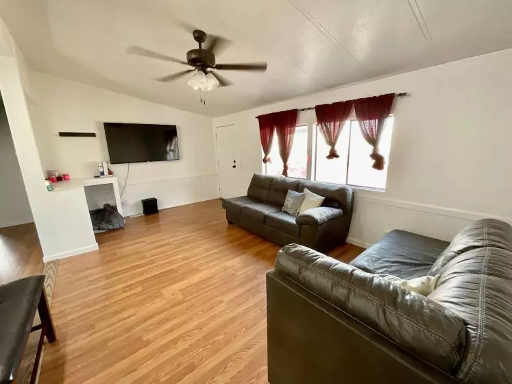 57 Chablis Drive, Reno, Nevada 89512, 3 Bedrooms Bedrooms, 9 Rooms Rooms,2 BathroomsBathrooms,Manufactured,Residential,Chablis,240004096