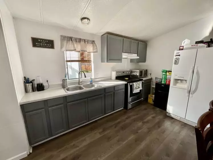 57 Chablis Drive, Reno, Nevada 89512, 3 Bedrooms Bedrooms, 9 Rooms Rooms,2 BathroomsBathrooms,Manufactured,Residential,Chablis,240004096