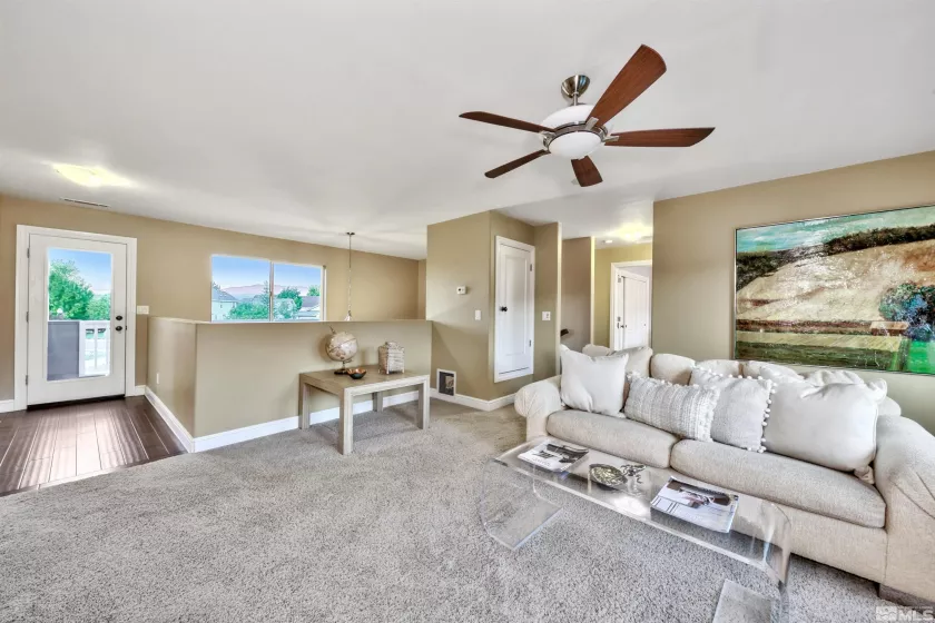 1008 Keystone Ct, Gardnerville, Nevada 89460, 6 Bedrooms Bedrooms, ,4 BathroomsBathrooms,Residential,For Sale,Keystone Ct,240007504