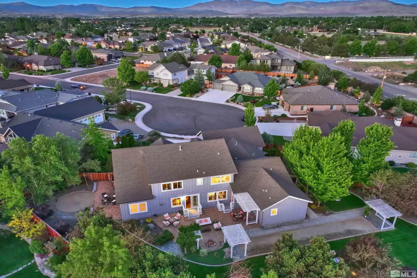 1008 Keystone Ct, Gardnerville, Nevada 89460, 6 Bedrooms Bedrooms, ,4 BathroomsBathrooms,Residential,For Sale,Keystone Ct,240007504