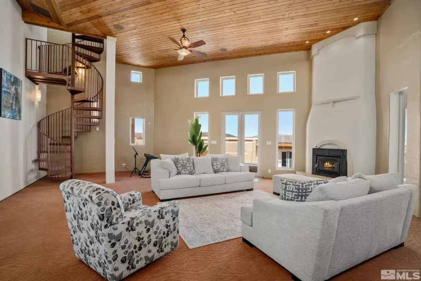 2000 Fantasy Ln, Sparks, Nevada 89441, 5 Bedrooms Bedrooms, ,4 BathroomsBathrooms,Residential,For Sale,Fantasy Ln,240007719