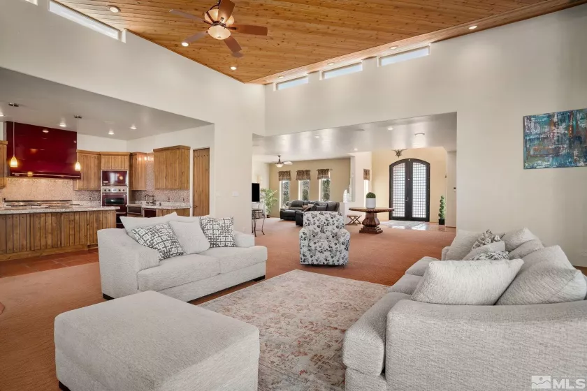 2000 Fantasy Ln, Sparks, Nevada 89441, 5 Bedrooms Bedrooms, ,4 BathroomsBathrooms,Residential,For Sale,Fantasy Ln,240007719