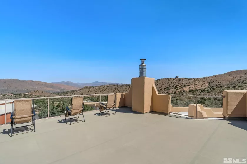 2000 Fantasy Ln, Sparks, Nevada 89441, 5 Bedrooms Bedrooms, ,4 BathroomsBathrooms,Residential,For Sale,Fantasy Ln,240007719