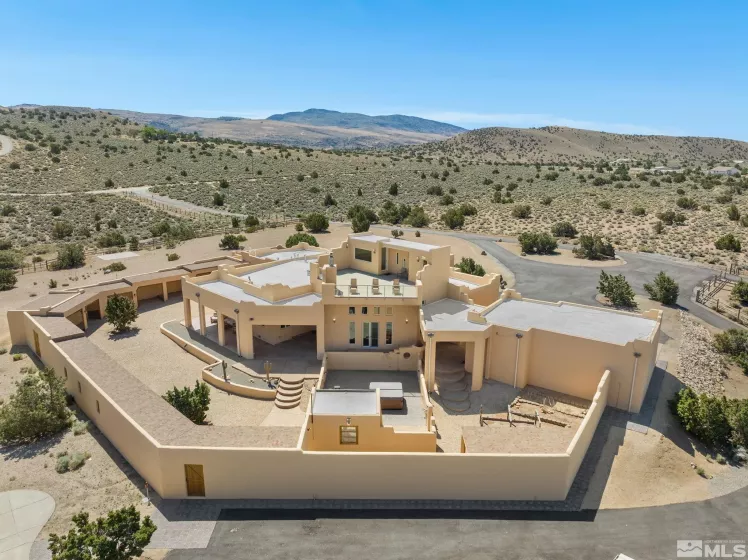 2000 Fantasy Ln, Sparks, Nevada 89441, 5 Bedrooms Bedrooms, ,4 BathroomsBathrooms,Residential,For Sale,Fantasy Ln,240007719