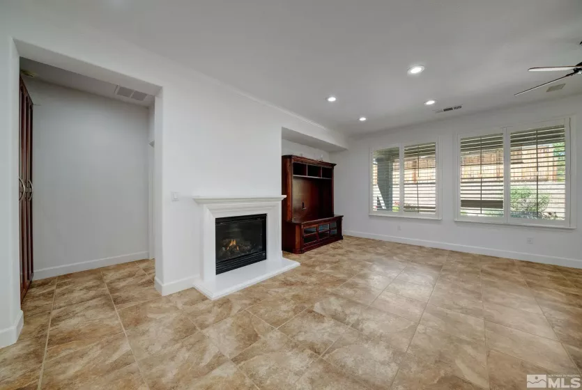 1395 Walking Stick Way, Reno, Nevada 89523, 2 Bedrooms Bedrooms, ,2 BathroomsBathrooms,Residential,For Sale,Walking Stick Way,240007708