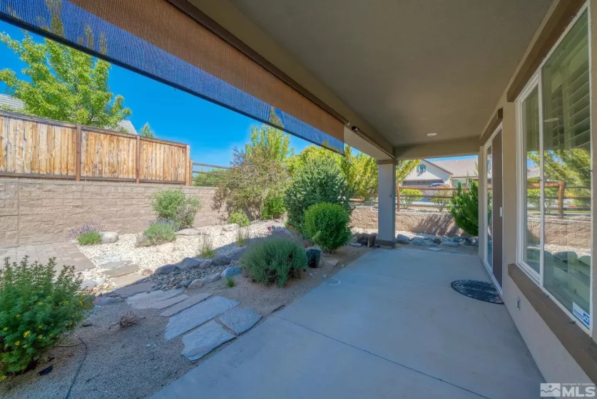 1395 Walking Stick Way, Reno, Nevada 89523, 2 Bedrooms Bedrooms, ,2 BathroomsBathrooms,Residential,For Sale,Walking Stick Way,240007708