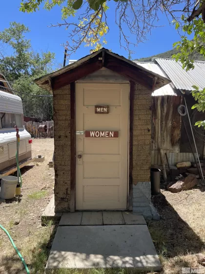 202 Main Street, Jarbidge, Nevada 89826, 1 Bedroom Bedrooms, ,1 BathroomBathrooms,Residential,For Sale,Main Street,240008622