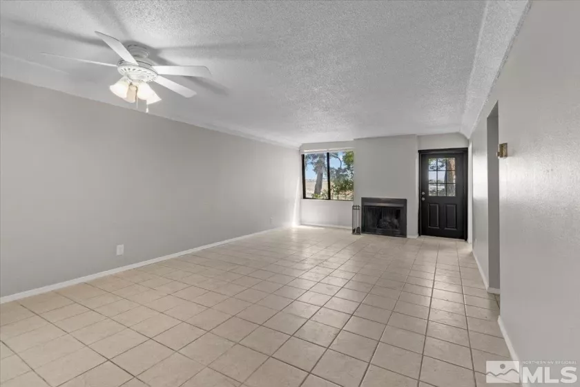 59 Vista Rafael Parkway, Reno, Nevada 89503, 2 Bedrooms Bedrooms, ,2 BathroomsBathrooms,Residential,For Sale,Vista Rafael Parkway,240007265
