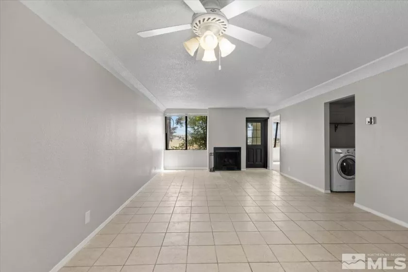 59 Vista Rafael Parkway, Reno, Nevada 89503, 2 Bedrooms Bedrooms, ,2 BathroomsBathrooms,Residential,For Sale,Vista Rafael Parkway,240007265