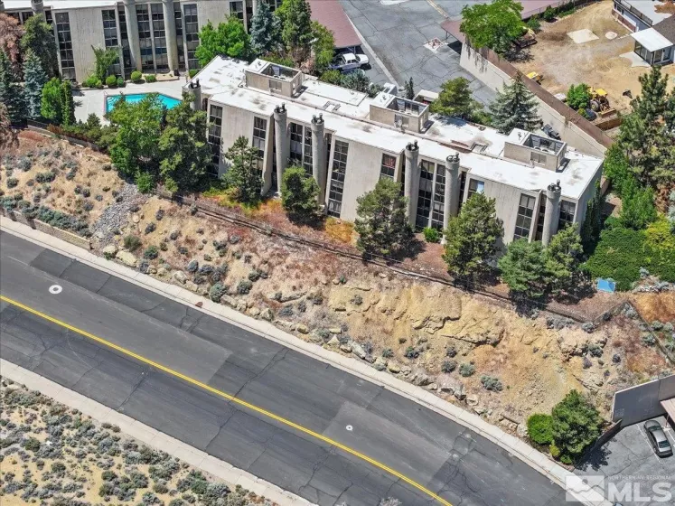 59 Vista Rafael Parkway, Reno, Nevada 89503, 2 Bedrooms Bedrooms, ,2 BathroomsBathrooms,Residential,For Sale,Vista Rafael Parkway,240007265