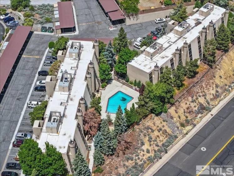 59 Vista Rafael Parkway, Reno, Nevada 89503, 2 Bedrooms Bedrooms, ,2 BathroomsBathrooms,Residential,For Sale,Vista Rafael Parkway,240007265