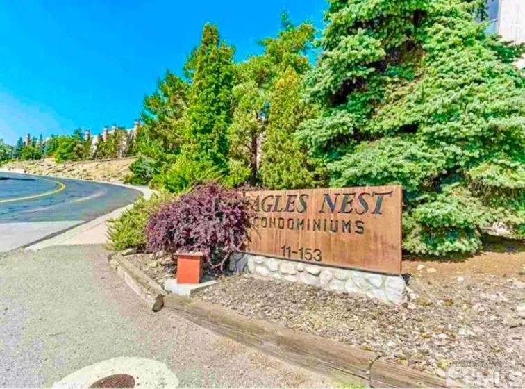 59 Vista Rafael Parkway, Reno, Nevada 89503, 2 Bedrooms Bedrooms, ,2 BathroomsBathrooms,Residential,For Sale,Vista Rafael Parkway,240007265