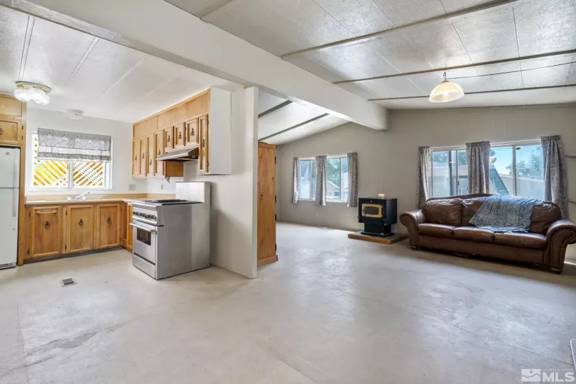 5590 Lil Abner Ln, Sun Valley, Nevada 89433, 2 Bedrooms Bedrooms, ,2 BathroomsBathrooms,Residential,For Sale,Lil Abner Ln,240008694