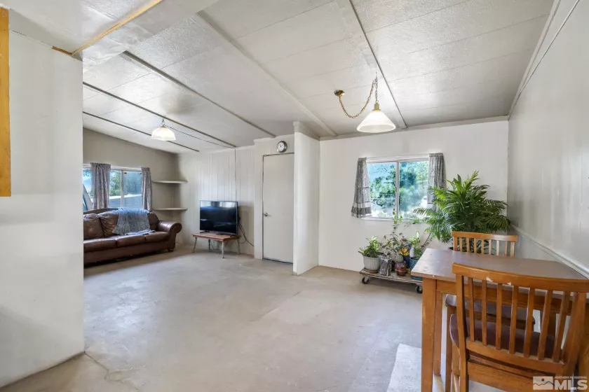 5590 Lil Abner Ln, Sun Valley, Nevada 89433, 2 Bedrooms Bedrooms, ,2 BathroomsBathrooms,Residential,For Sale,Lil Abner Ln,240008694
