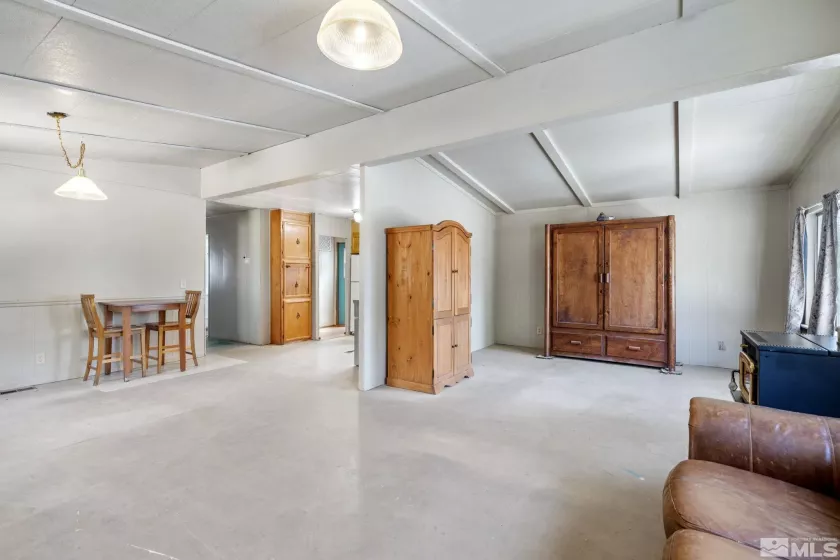 5590 Lil Abner Ln, Sun Valley, Nevada 89433, 2 Bedrooms Bedrooms, ,2 BathroomsBathrooms,Residential,For Sale,Lil Abner Ln,240008694