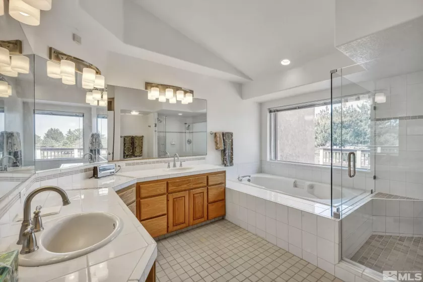 13475 Evening Song Lane, Reno, Nevada 89511, 3 Bedrooms Bedrooms, ,3 BathroomsBathrooms,Residential,For Sale,Evening Song Lane,240008877
