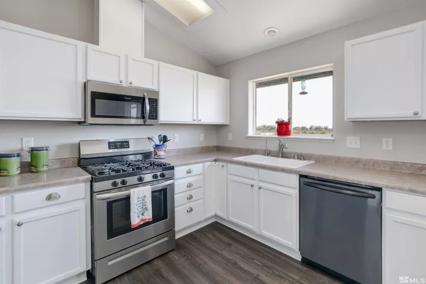 1458 Meadowlark Dr., Fallon, Nevada 89406, 4 Bedrooms Bedrooms, ,2 BathroomsBathrooms,Residential,For Sale,Meadowlark Dr.,240009331