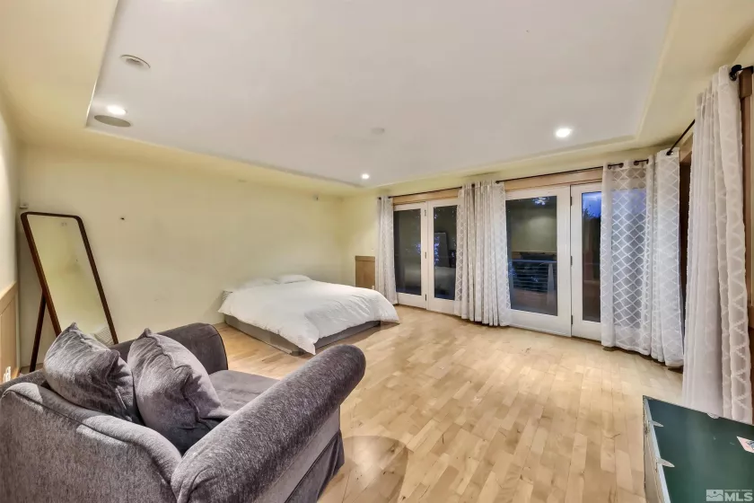20 Cal Neva Drive, Crystal Bay, Nevada 89402, 5 Bedrooms Bedrooms, ,6 BathroomsBathrooms,Residential,For Sale,Cal Neva Drive,240009369