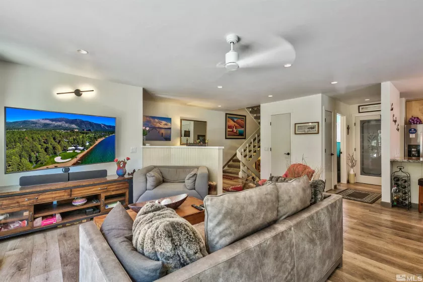 759 Mays Blvd, Incline Village, Nevada 89451, 3 Bedrooms Bedrooms, ,2 BathroomsBathrooms,Residential,For Sale,Mays Blvd,240009404