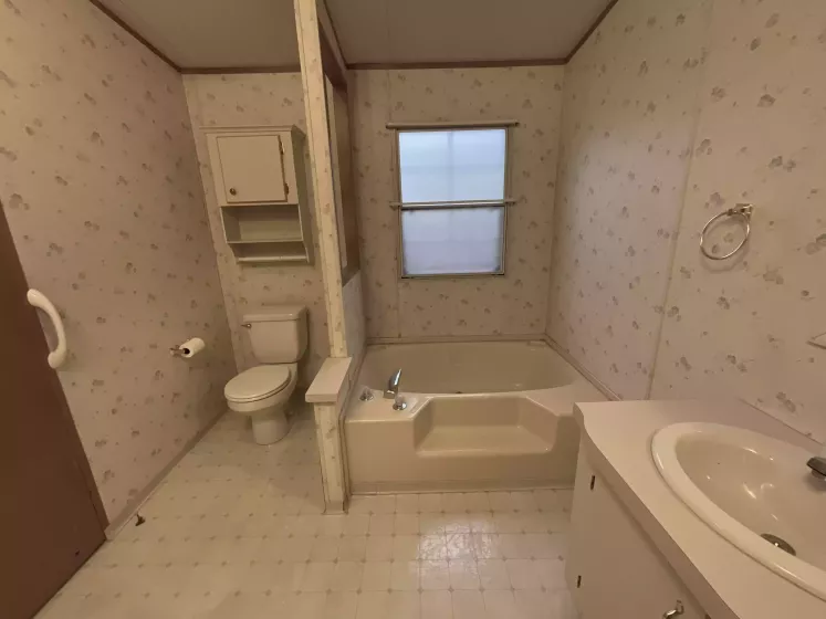 22 Reisling Loop, Reno, Nevada 89512, 4 Bedrooms Bedrooms, 9 Rooms Rooms,2 BathroomsBathrooms,Manufactured,Residential,Reisling Loop,240014881