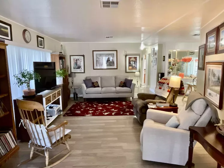 675 Parlanti Lane, Sparks, Nevada 89434, 2 Bedrooms Bedrooms, 9 Rooms Rooms,2 BathroomsBathrooms,Manufactured,Residential,Space 28,Parlanti ,250000323