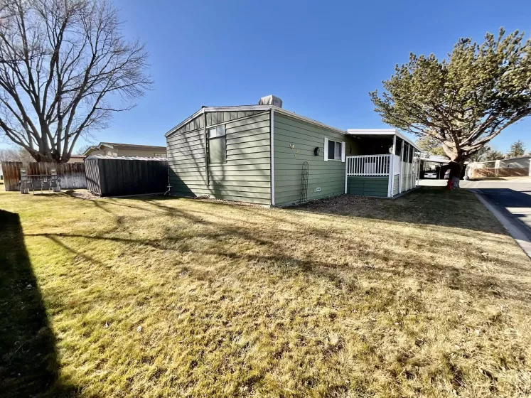 675 Parlanti Lane, Sparks, Nevada 89434, 2 Bedrooms Bedrooms, 9 Rooms Rooms,2 BathroomsBathrooms,Manufactured,Residential,Space 28,Parlanti ,250000323
