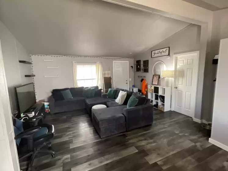 6550 #53 Pyramid Hwy, Sparks, Nevada 89436, 3 Bedrooms Bedrooms, 9 Rooms Rooms,2 BathroomsBathrooms,Manufactured,Residential,Pyramid Hwy,250001863