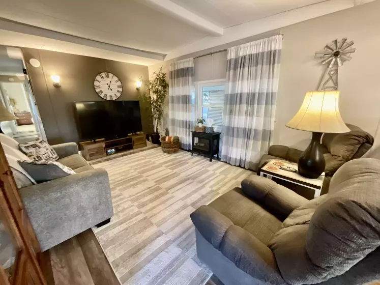 172 Crown Point Drive, Carosn City, Nevada 89706, 2 Bedrooms Bedrooms, 5 Rooms Rooms,1 BathroomBathrooms,Manufactured,Residential,Crown Point ,250002183