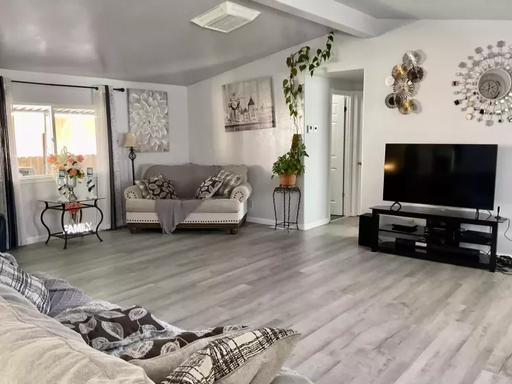 493 Hot Springs Road, Carson City, Nevada 89706, 3 Bedrooms Bedrooms, 9 Rooms Rooms,2 BathroomsBathrooms,Manufactured,Residential,Hot Springs,250002274