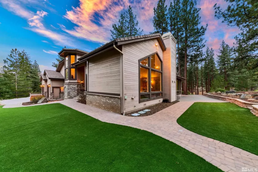 355 Blue Spruce Rd, Reno, Nevada 89511, 4 Bedrooms Bedrooms, ,4 BathroomsBathrooms,Residential,For Sale,Blue Spruce Rd,250003034
