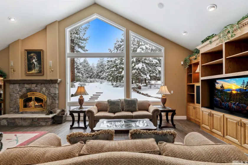 355 Blue Spruce Rd, Reno, Nevada 89511, 4 Bedrooms Bedrooms, ,4 BathroomsBathrooms,Residential,For Sale,Blue Spruce Rd,250003034