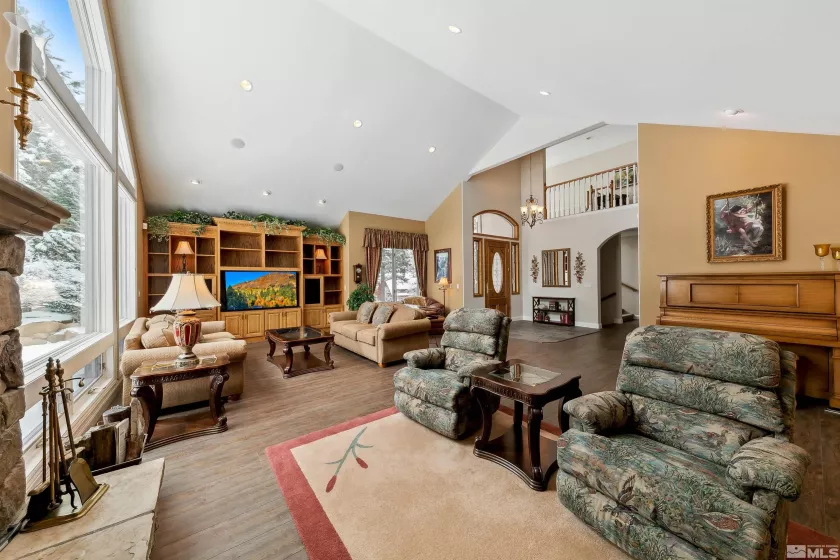 355 Blue Spruce Rd, Reno, Nevada 89511, 4 Bedrooms Bedrooms, ,4 BathroomsBathrooms,Residential,For Sale,Blue Spruce Rd,250003034