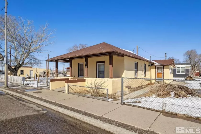 231 6Th St, Wells, Nevada 89835, 3 Bedrooms Bedrooms, ,2 BathroomsBathrooms,Residential,For Sale,6Th St,250003280