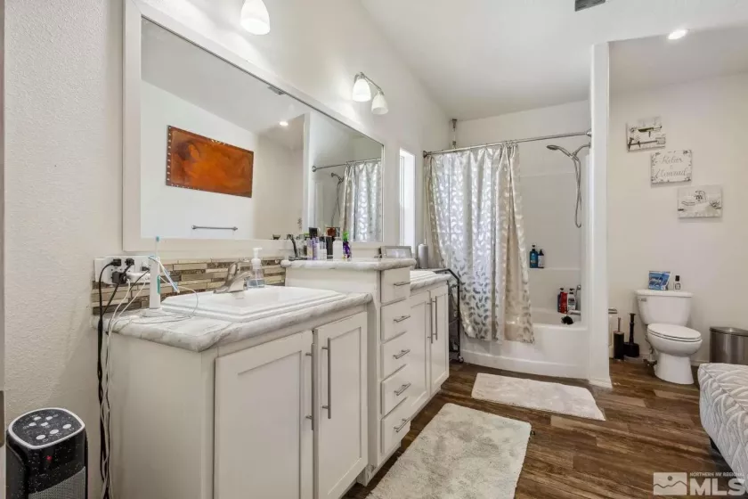 240 6th ST, Wells, Nevada 89835, 4 Bedrooms Bedrooms, ,2 BathroomsBathrooms,Residential,For Sale,6th ST,250003283