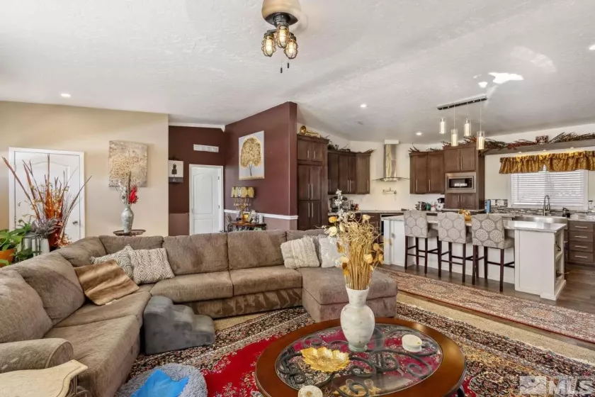 240 6th ST, Wells, Nevada 89835, 4 Bedrooms Bedrooms, ,2 BathroomsBathrooms,Residential,For Sale,6th ST,250003283