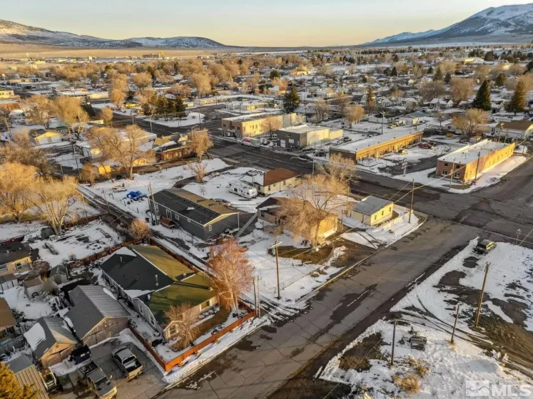 207 6th ST, Wells, Nevada 89835, 3 Bedrooms Bedrooms, ,2 BathroomsBathrooms,Residential,For Sale,6th ST,250003282