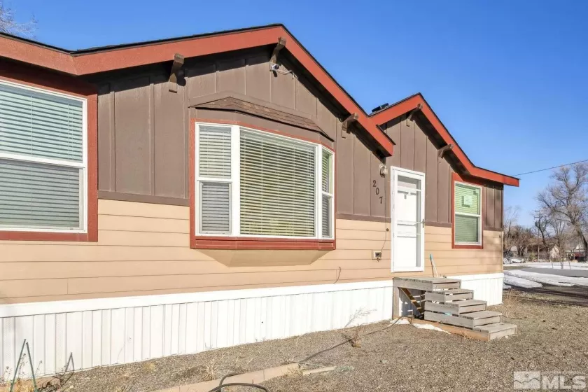 207 6th ST, Wells, Nevada 89835, 3 Bedrooms Bedrooms, ,2 BathroomsBathrooms,Residential,For Sale,6th ST,250003282